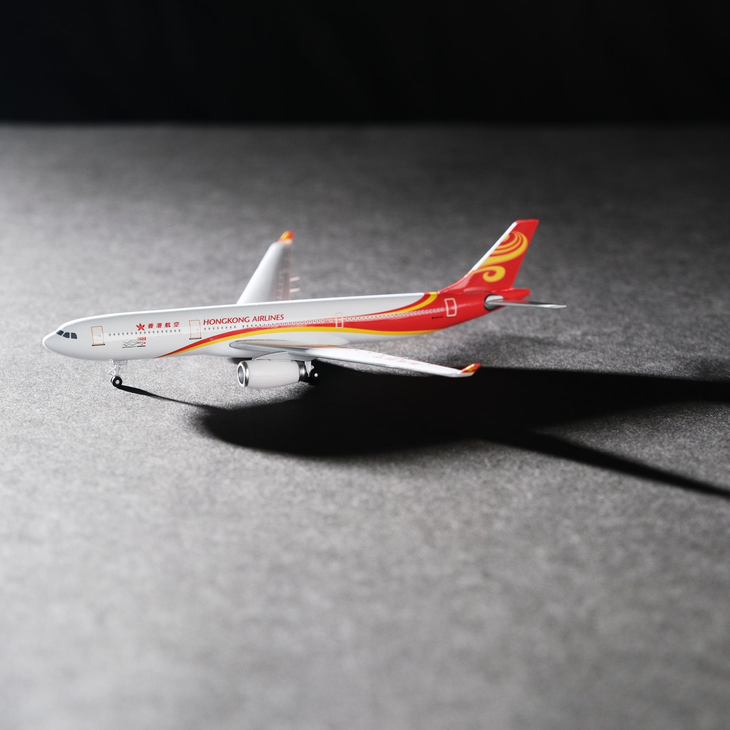 Hong Kong Airlines | A330  1:400 Aircraft Model  Limited Edition