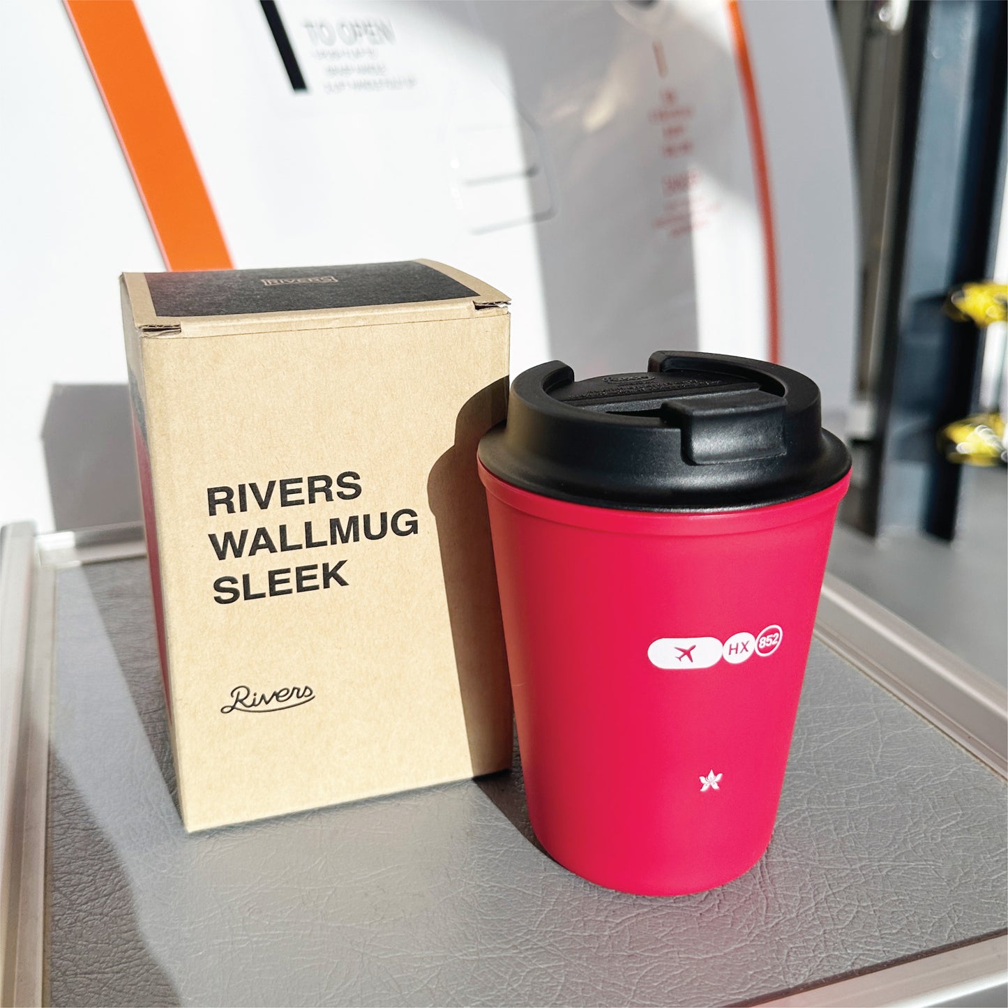 <tc>香港航空 X Rivers Sleek 隨行杯 - 852 (限量版)</tc>